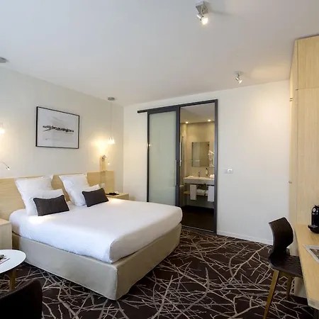 Grand Francais - Ex Western Hotel