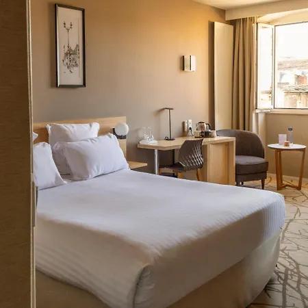 Hotel Grand Francais Burdeos