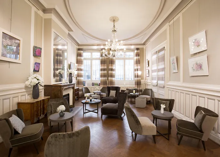 Grand Francais Hotel 3*