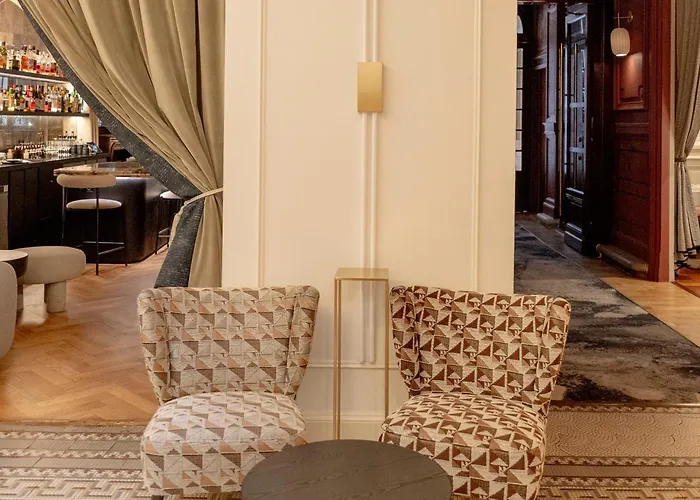 Grand Francais Hotel