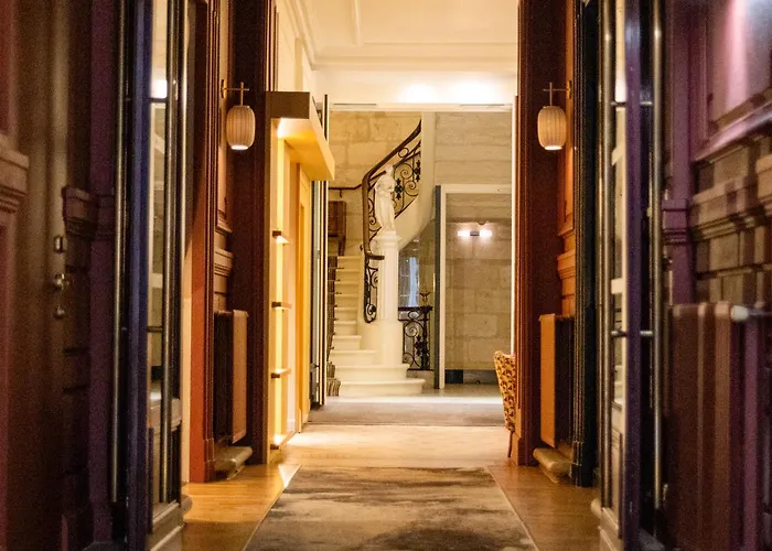 Hotel Grand Francais 3*