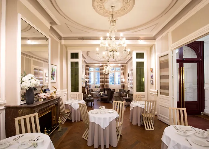 Szálloda Grand Francais 3*